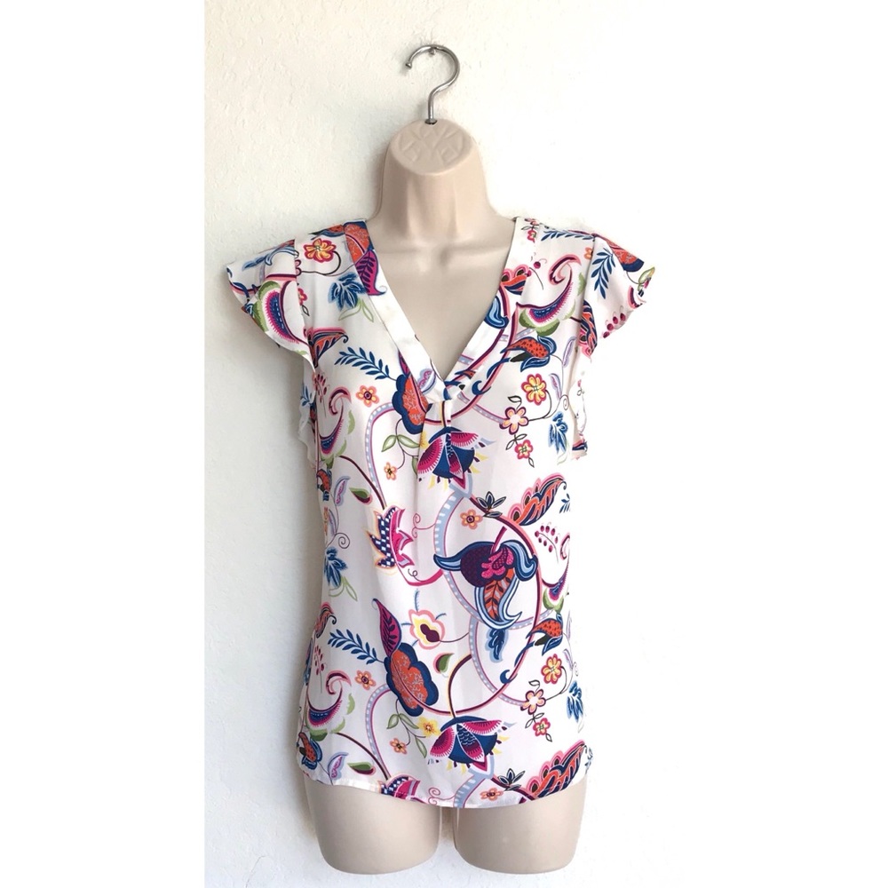 Philosophy Paisley Printed Ruffle Sleeve Blouse